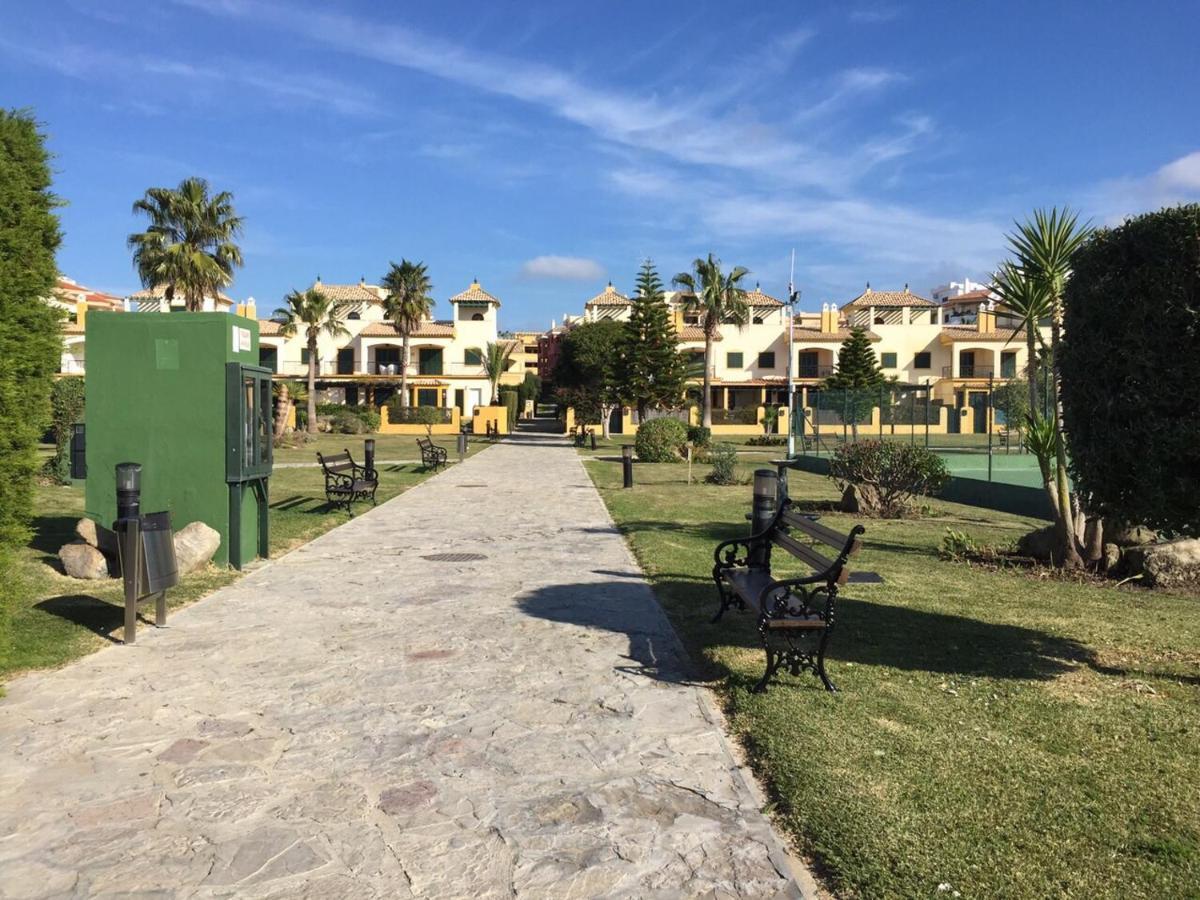Atlanterra Bajo. Salida Directa. Urbanizacion De Lujo. Piscinas Canchas Padel. Wifi Y A/A Саара-де-лос-Атунес Екстер'єр фото
