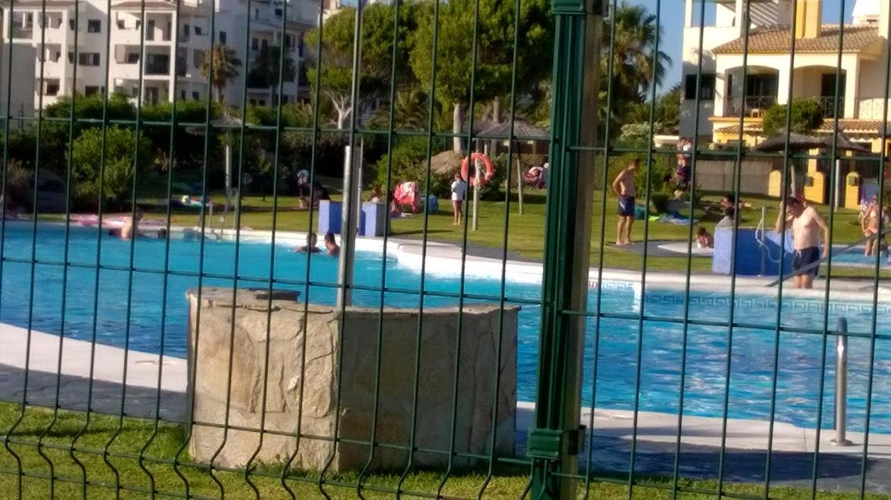 Atlanterra Bajo. Salida Directa. Urbanizacion De Lujo. Piscinas Canchas Padel. Wifi Y A/A Саара-де-лос-Атунес Екстер'єр фото