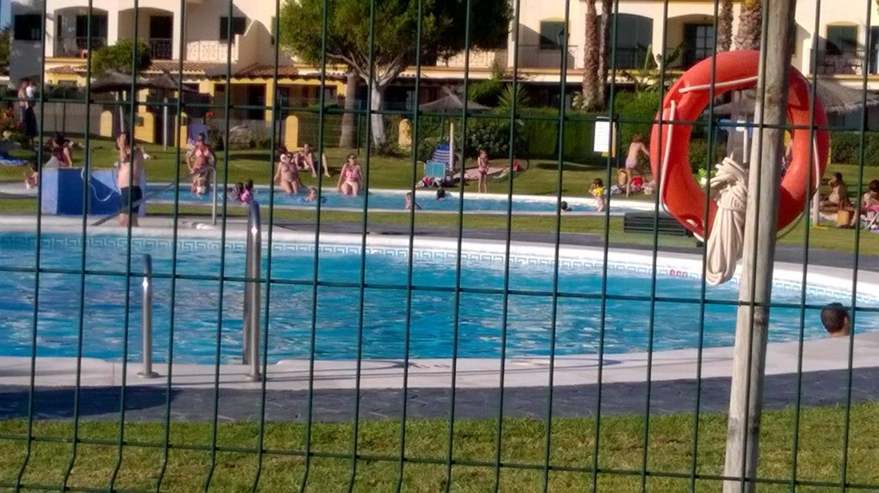 Atlanterra Bajo. Salida Directa. Urbanizacion De Lujo. Piscinas Canchas Padel. Wifi Y A/A Саара-де-лос-Атунес Екстер'єр фото